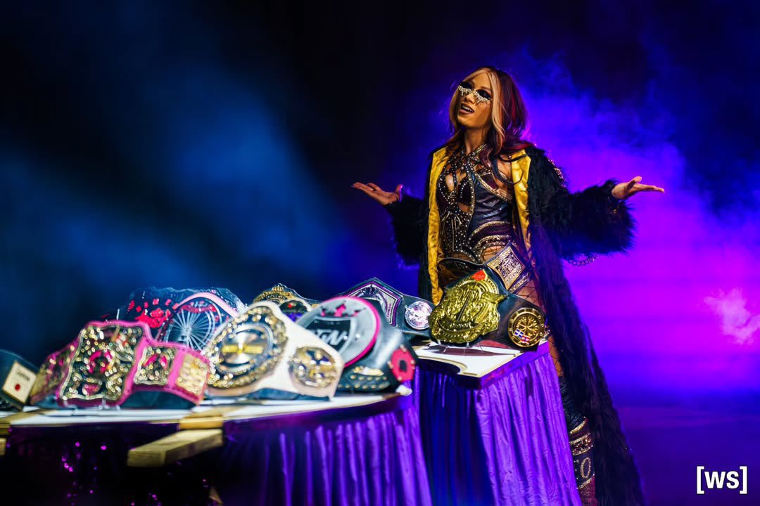 DrShaneSupreme's tweet image. Okay.
My top 10 Mercedes Moné matches in 2025:

Honorable Mentions:
-Moné vs. Rhio| Uprising
-Moné vs. Kanji| High Stakes
-Moné vs. Persephone| Viernes Espectacular
-Moné vs. Riho| ALL OUT

X). Moné(c) vs. Windsor| Dynamite
9). Moné(c) vs. Watanabe| Revolution
8). Moné(c) vs.…