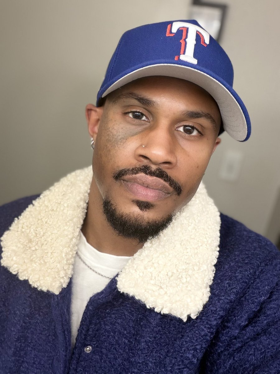 Emotional Support Top🫂 tweet media