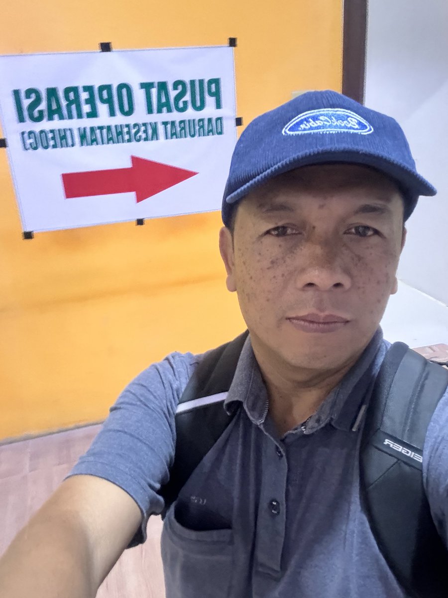 mulyadiage's tweet photo. 2025 selesai,,,,,, 
Terimakasih atas segala kisahnya 
365 hari yang tidak mudah tapi Alhamdulillah. 
2026 Bismillah….
“ Hasbunallah wajik mal wakil “  semoga di tahun 2026 ini bertaburan berkah dikuatkan langkah rezeki yang melimpah semua urusan di permudah, semua doa di ijabah. https://t.co/1y6VzGi3Cn