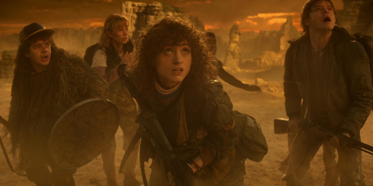 Stranger_Things's tweet image. NANCY WALK EM DOWN WHEELER