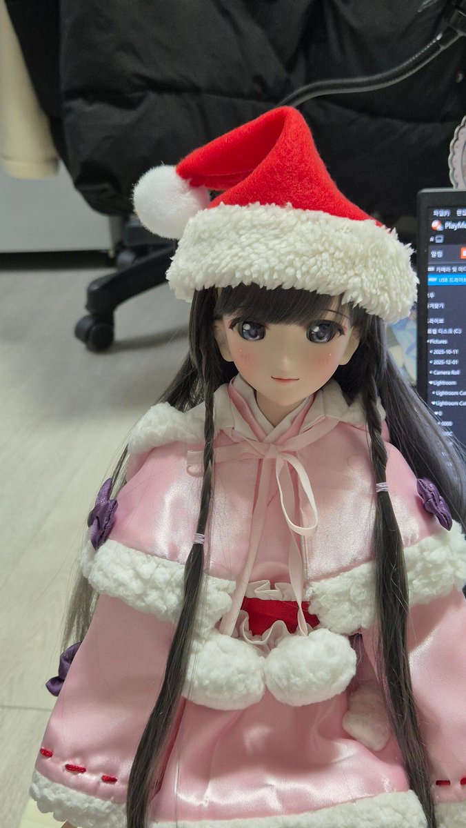 더 이상 나이 먹고 싶지 않아..!
해피뉴이어가 아니라 회피뉴이어를 희망한다구..