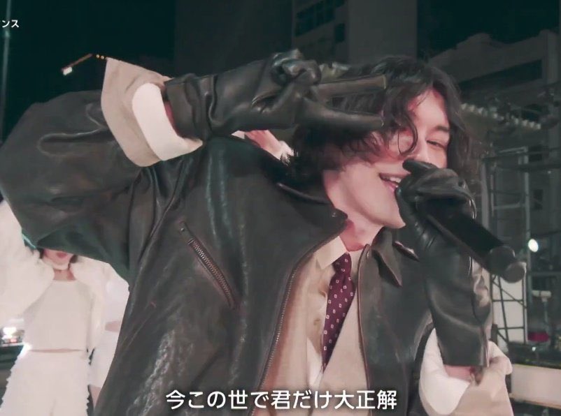 이건...귀엽다고할수밖에없다.응.정말귀여워.너무귀여워.계속보게돼저장하고하루에수백번보게돼.배경화면으로설정해놓고하루종일쳐다보고잇어도안질릴듯.진짜귀여워얼만큼귀엽냐면,너무귀엽다