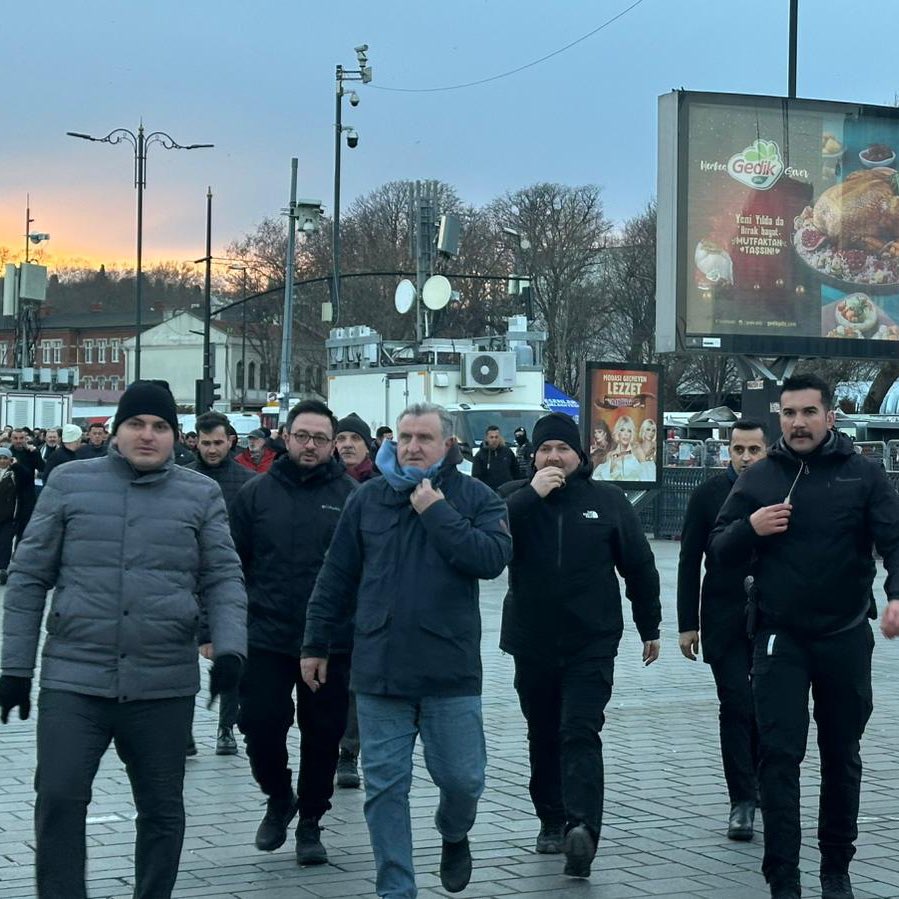 GSBgenclik's tweet photo. Filistin umudun ve direnişin simgesi, zalimliğe karşı duruşun adıdır. 🇵🇸

Türkiye, mazlumların yanındaki yerini hep koruyacaktır. 🇹🇷

📍 İstanbul 

#JusticeForGaza https://t.co/wO5VPWnDT6