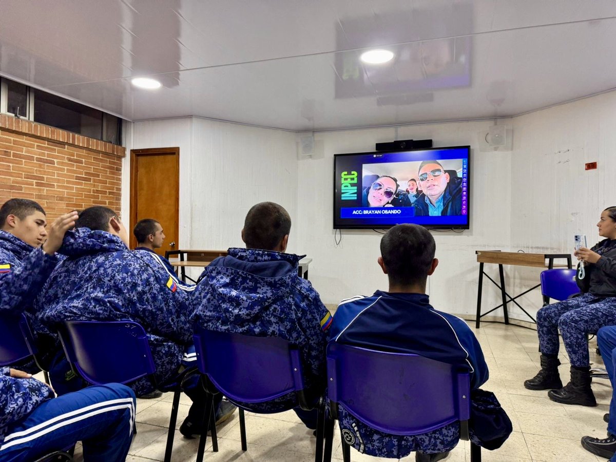 Mientras muchos despedían el año en casa, nuestros auxiliares del Cuerpo de Custodia y funcionarios de la EPN compartieron esta fecha especial unidos como familia <a href="/INPEC_Colombia/">INPEC Colombia</a>