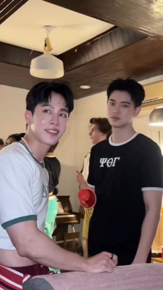 YonYinx truther 🔮🩺👮🏻♂️❤️👮🏻♂️ tweet media