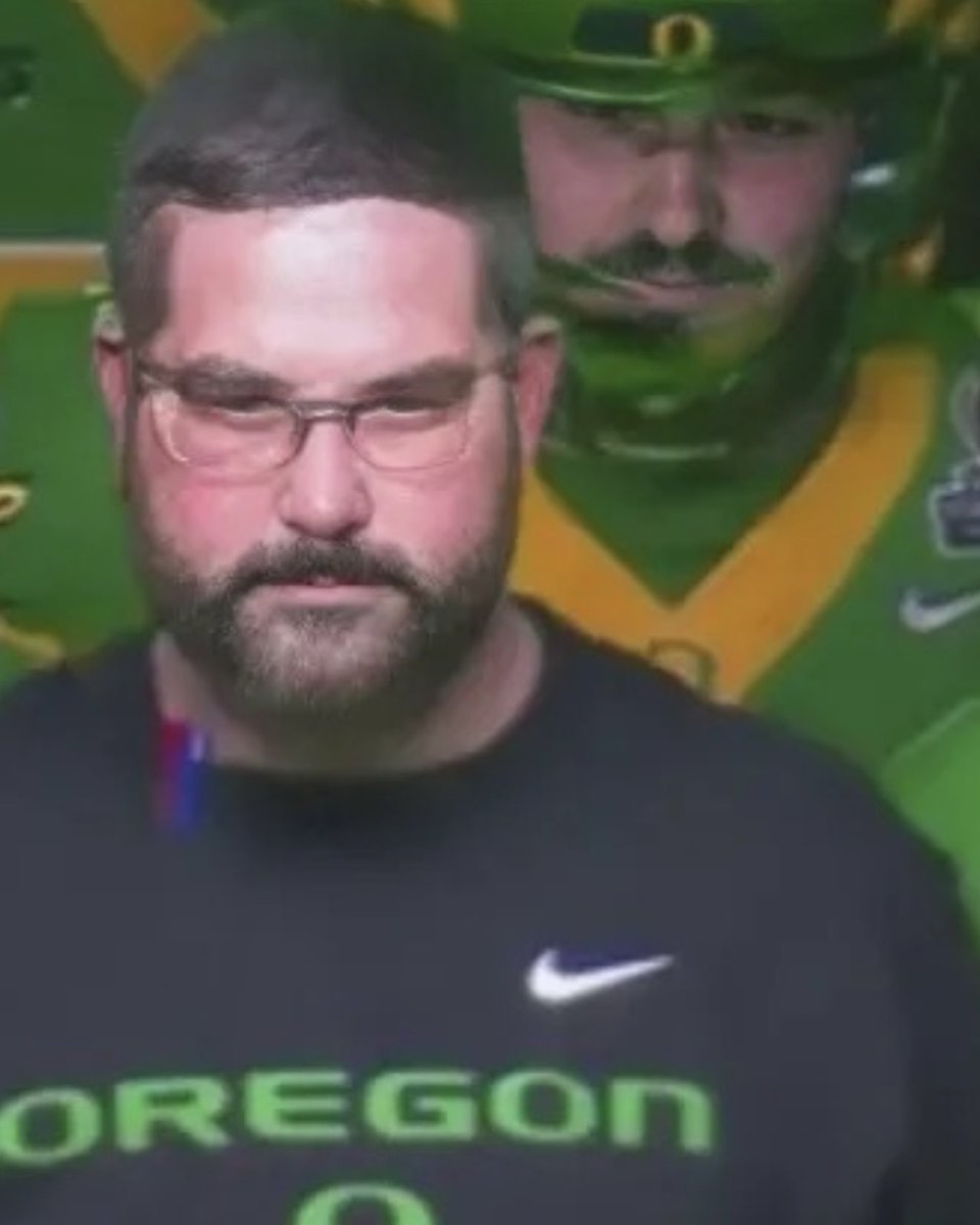 NUTTYxPROFESSOR's tweet image. My brother @_jackmcpherson going into battle with me today #GoDucks