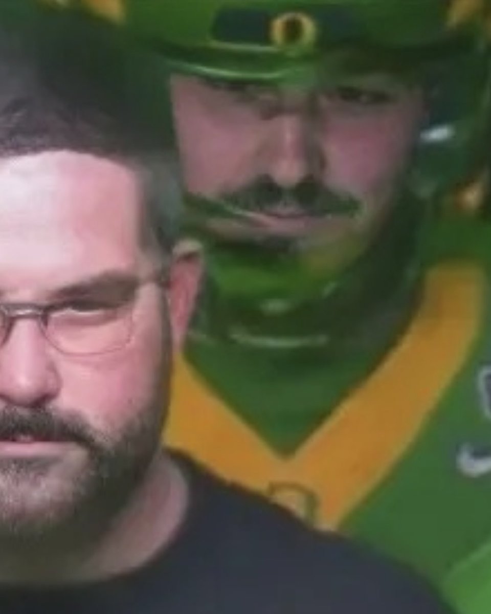 NUTTYxPROFESSOR's tweet image. My brother @_jackmcpherson going into battle with me today #GoDucks