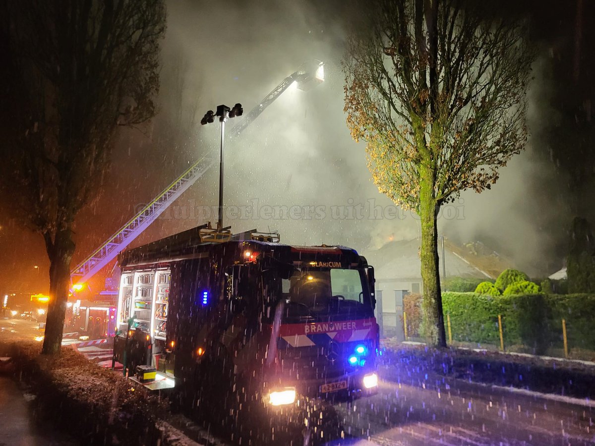 Grote brand aan de Huizerweg in Blaricum