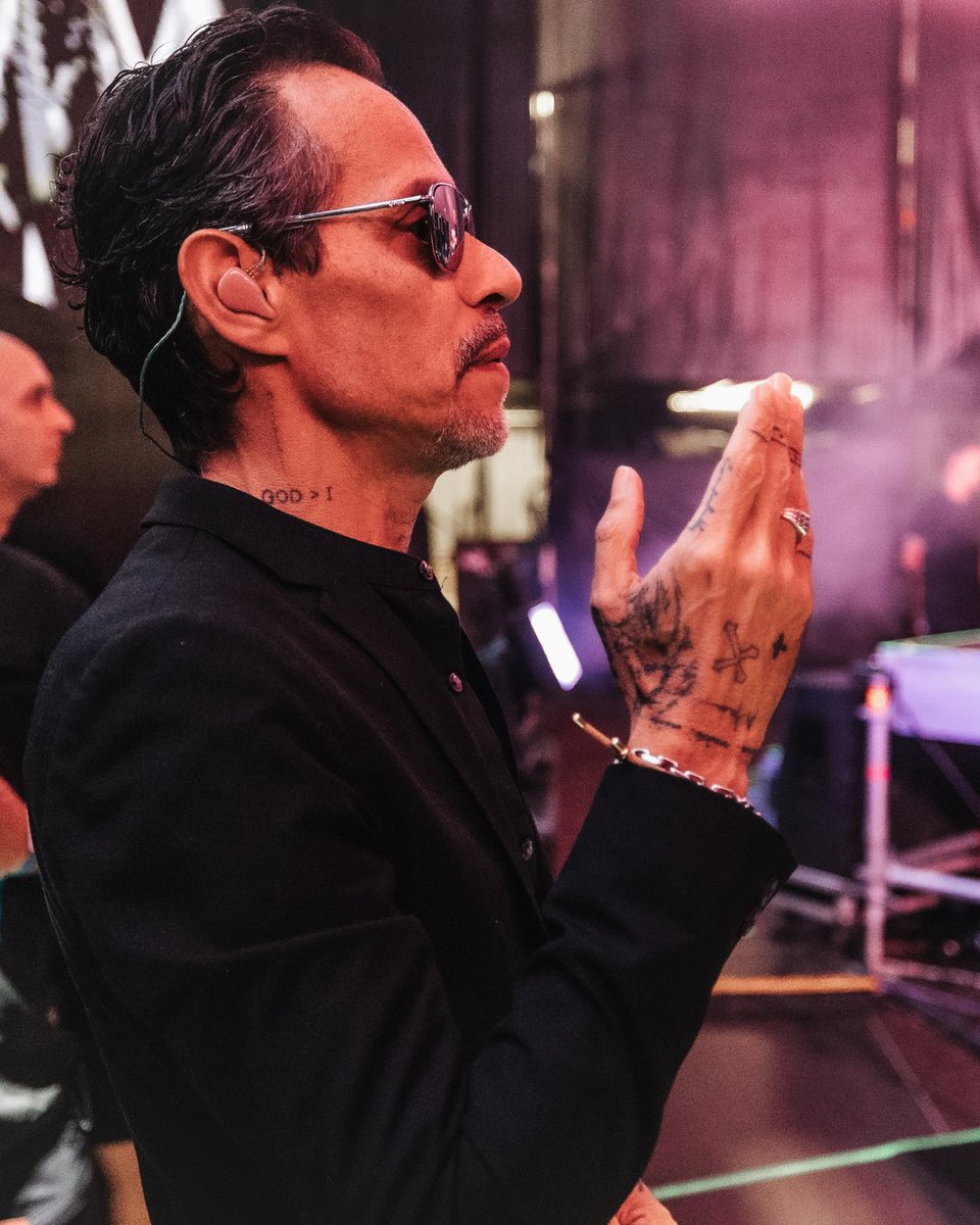 Marc Anthony tweet media