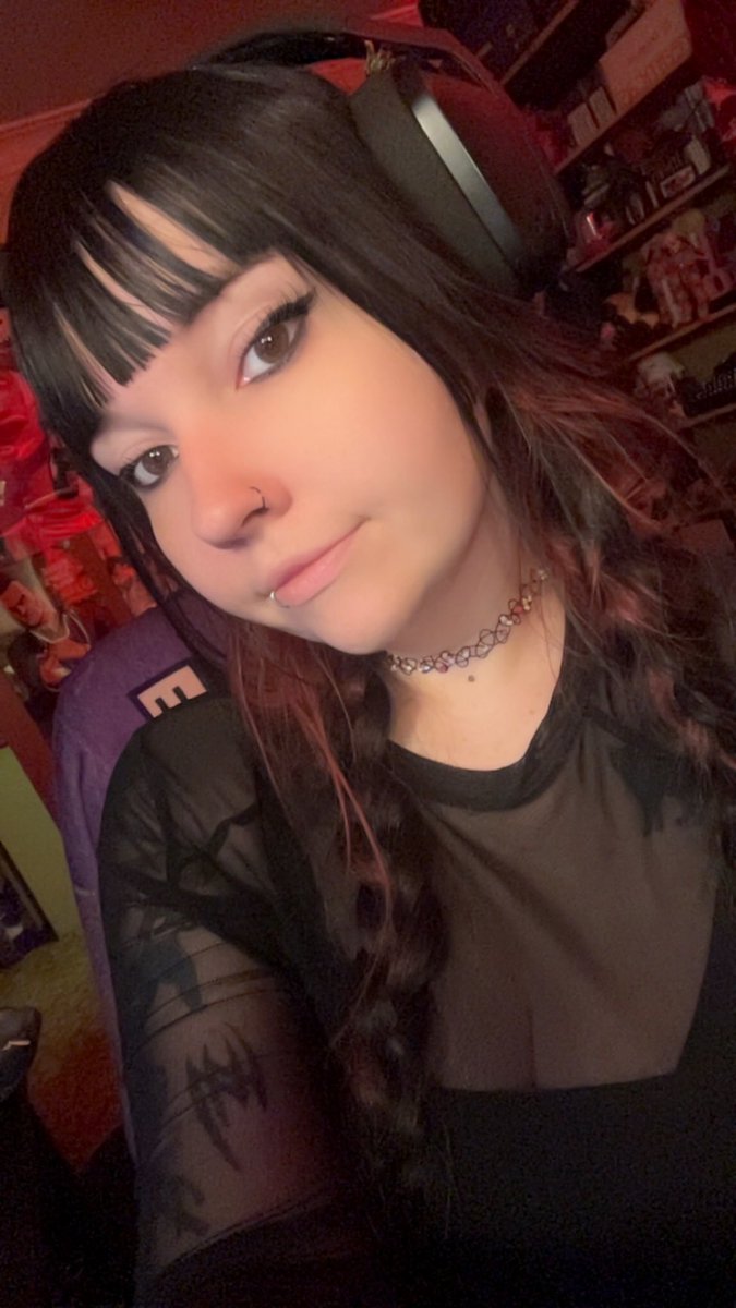 Live now with day two of the Resident Evil speedrun marathon! ✨ 

🟣🔴🟢 EvilCherryBerry at Twitch, YouTube &amp; Kick ✨