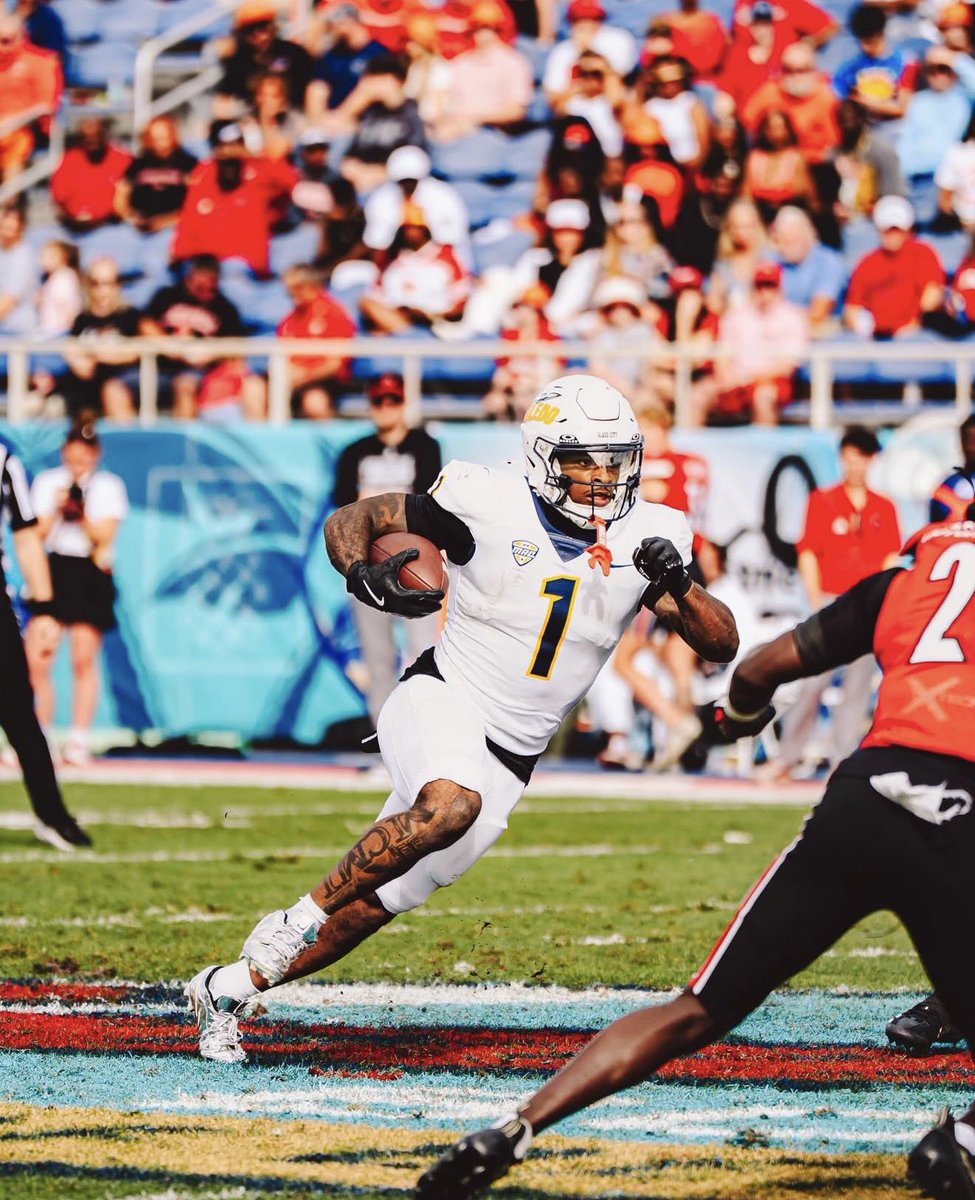 Kevin henderson tweet media