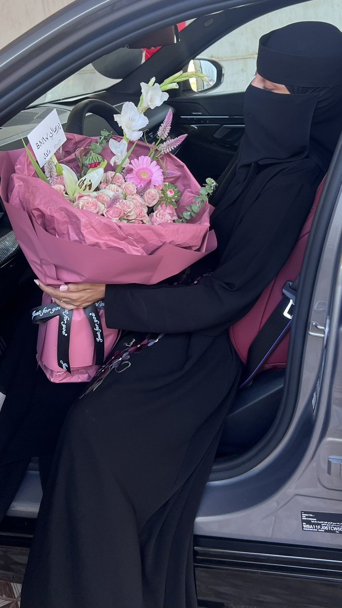 M_ema90's tweet photo. الله يعطيني خيرها ويكفيني شرها ما جت بالحظ ولا بالساهل ، ألف الحمدلله🙏🏻♥️♥️🫂 https://t.co/D9VD51C4G1