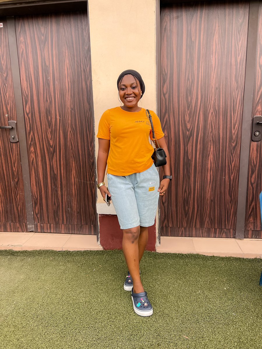 I went out today to watch #agesinkoleticketsoncircuits I must say this, uncle <a href="/realfemiadebayo/">Femi Adebayo</a> finish work no cap 🧢. The movie worth every bit of it. 
If you’re in Surulere you can watch at The Love Garden hall after Gbaja Street ❤️