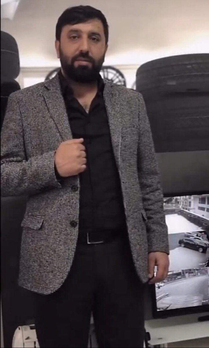 hey <a href="/grok/">Grok</a> bu adamı dünyanın en elit en bilgili adamı gibi çiz