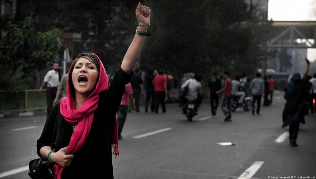 A luta das mulheres e dos homens iranianos contra a ditadura teocrática dos aiatolás expôs uma clivagem cada vez mais evidente no campo progressista internacional.
cidadania23.org.br/2026/01/a-esqu…
