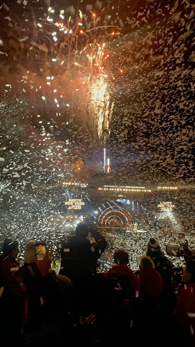 Lelan Statom tweet media