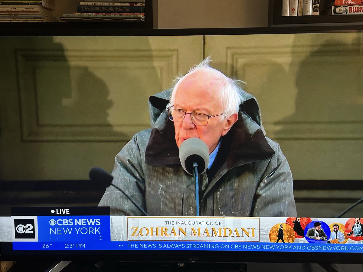 mikepalmi's tweet image. Amazing way to start the year. May the vision, commitment, energy and love embodied in this inauguration light our way and guide our actions in building a country that works for all Americans! #TogetherWeRise #progressive #DSA #Sanders #AOC #Mamdani