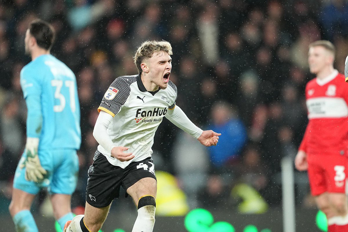 Steve Bloomer’s Washing tweet media