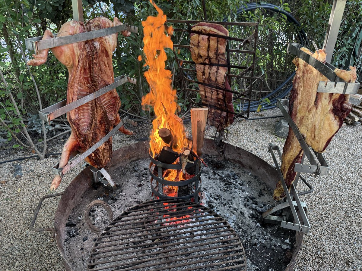 Agustín Romo tweet media