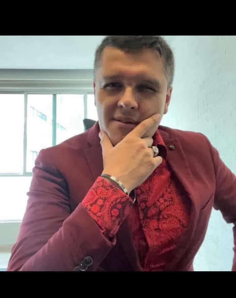 Lordbirolo's tweet photo. Si tío estafador favorito, #tiospoiler @FiscaliaCDMX @profeco #ocesaestafa https://t.co/4JLGDzKVzb
