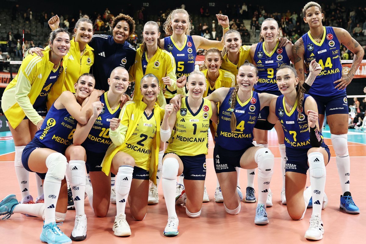 🔵 Fenerbahçe x Ocak Ayı Fikstürü

🏠 3 Ocak x Aras Kargo
✈️ 6 Ocak x B. Lodz
🚌 10 Ocak x THY
🏠 13 Ocak x Novara
🏠 17 Ocak x Zeren
🚌 20 Ocak x Beşiktaş
🏠 24 Ocak x Eczacıbaşı
✈️ 29 Ocak x Benfica