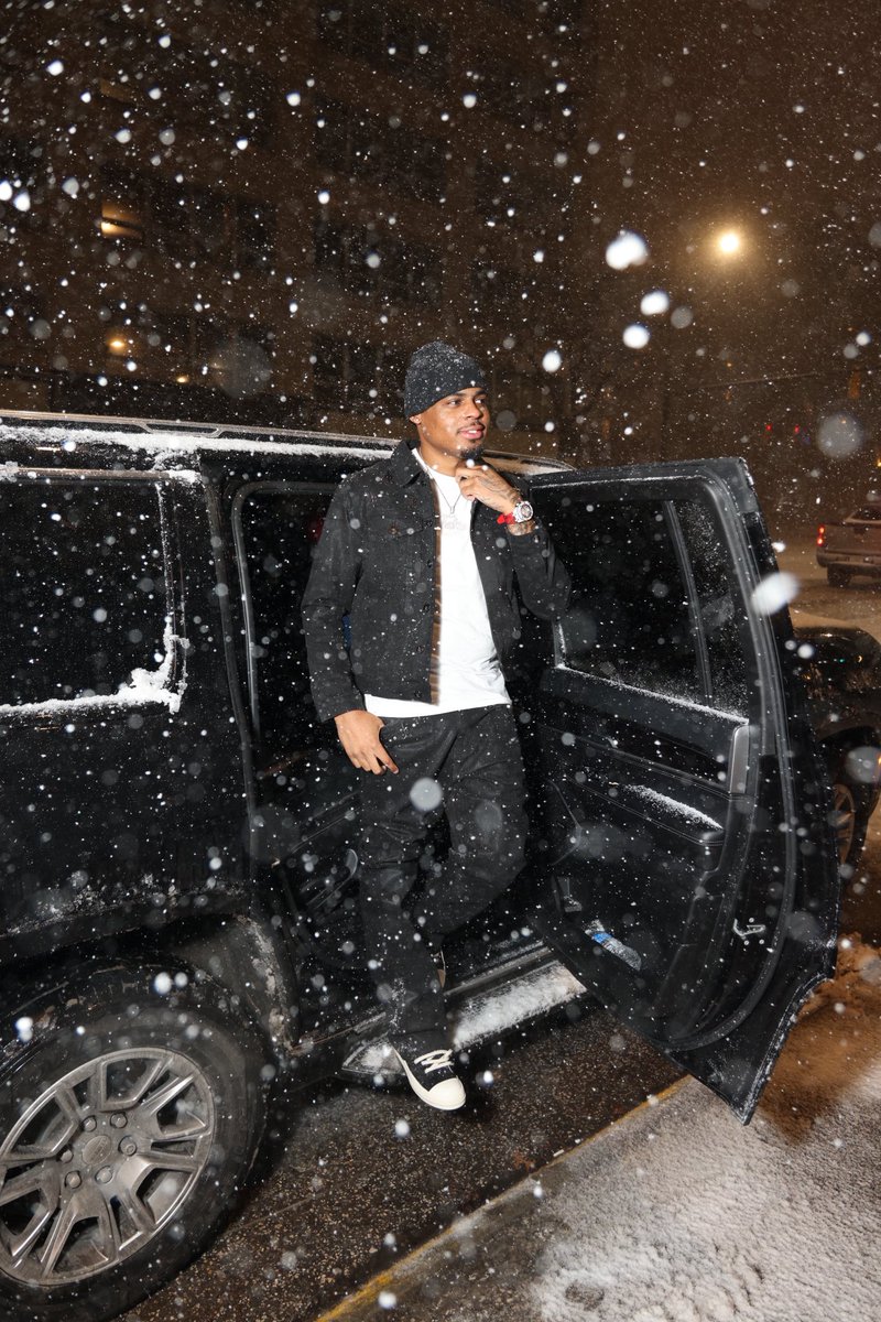 leaveempissed00's tweet image. Happy new year I was in a bunk last one glad be free