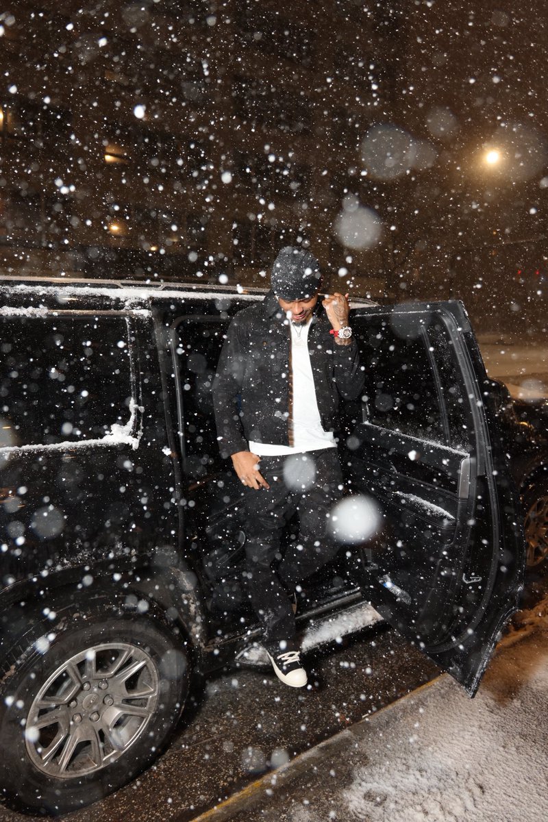 leaveempissed00's tweet image. Happy new year I was in a bunk last one glad be free