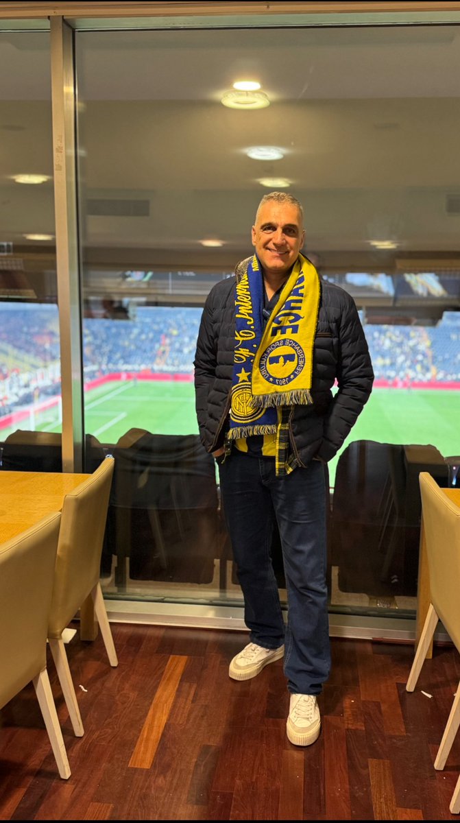 _mrt_1907_'s tweet photo. Mutlu Yıllar @Fenerbahce m. https://t.co/YThizybhni