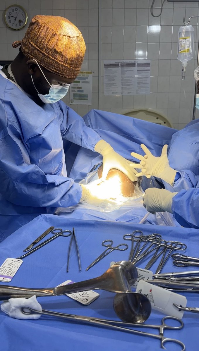 ManLikeYebs⚕️ tweet media