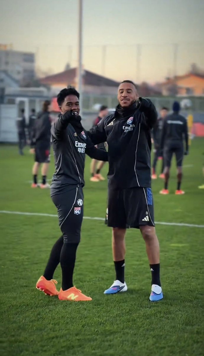 <a href="/OL/">Olympique Lyonnais</a> <a href="/Endrick/">Endrick</a> <a href="/CorentinTolisso/">Corentin Tolisso</a> <a href="/ClintonMata19/">Officiel ClintonMata</a> Déjà mon duo préféré