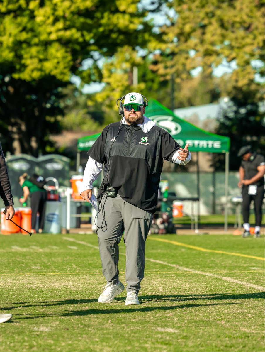 DlineCoachEd's tweet photo. To the players of Sacramento State:

Thank you for making the 2025 team and season so special!! I loved being a part of this team. Thank you to Coach Marion for allowing me to Coach the best DL in the Big Sky! 
Best wishes to Coach Carter &amp; the new staff going forward ! 🫡🐝 https://t.co/5MLbcI9NRl