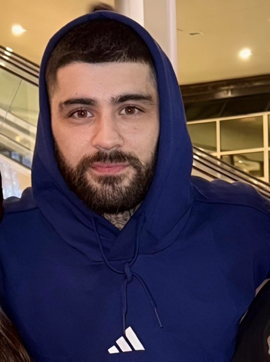 icaruzjm_'s tweet image. girls biggest crush