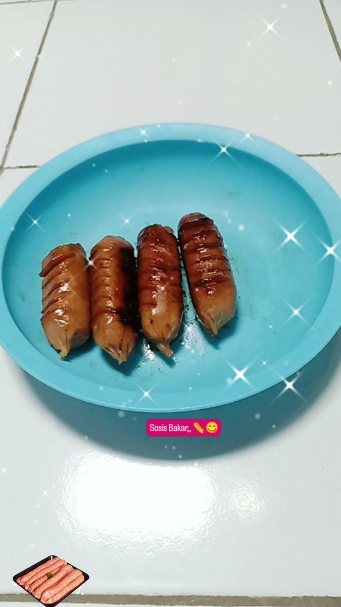 indahsusiani's tweet photo. Happy #NewYear 2026,, 🎊🎉🥳 https://t.co/opJNsaKxoF