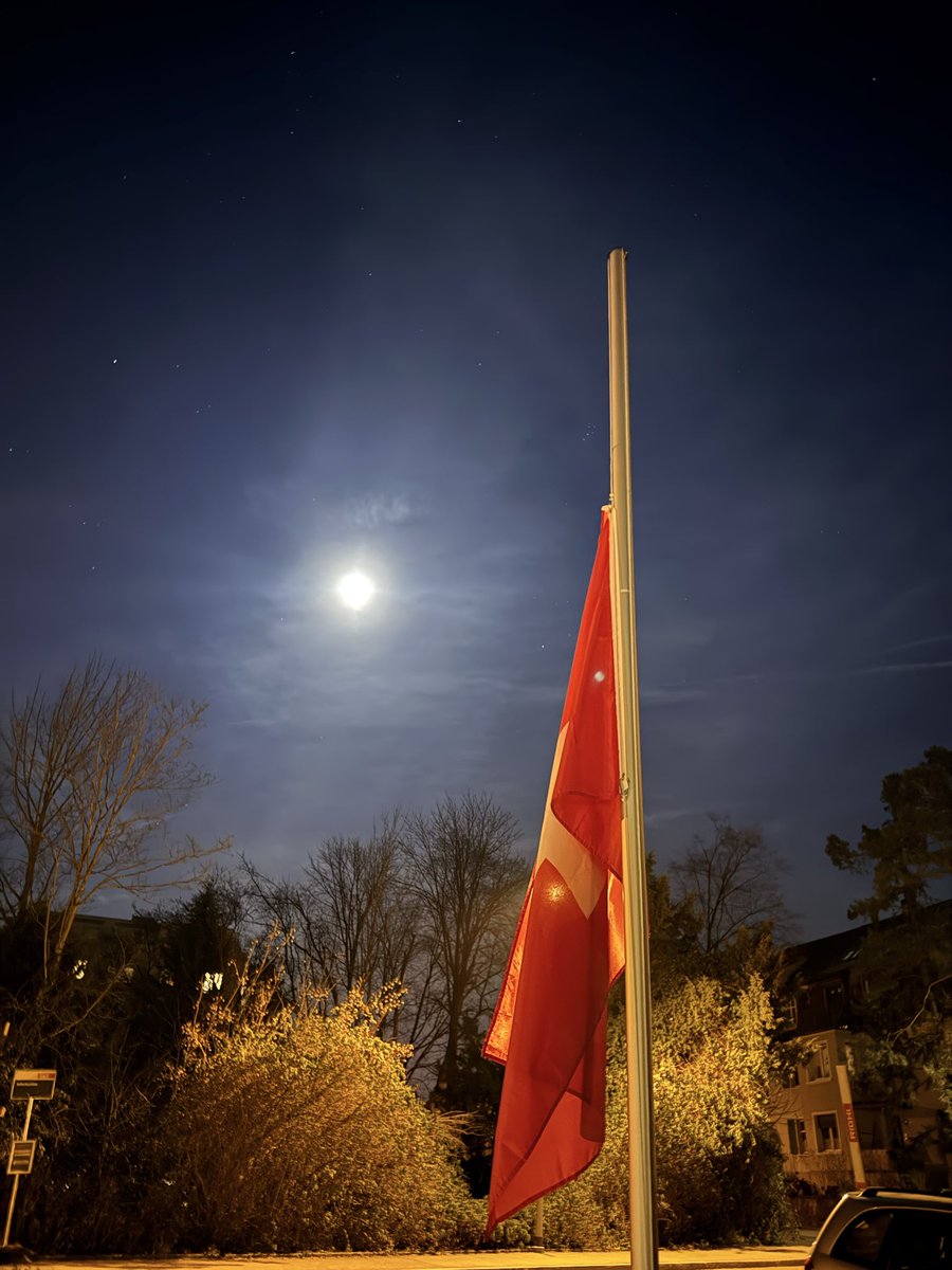 samuelhirt's tweet image. 🕯️🕯️🕯️🕯️🕯️🕯️