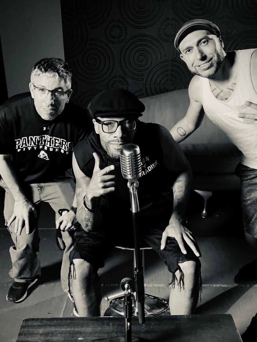 Konee Rok tweet media