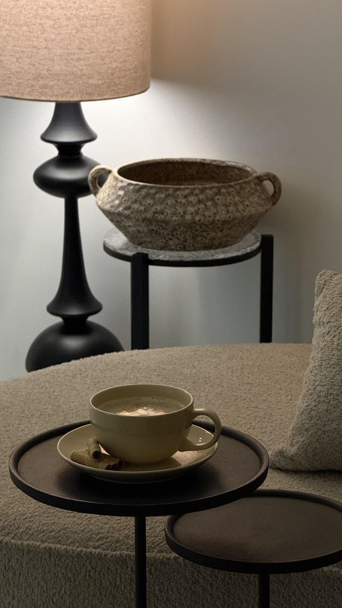 See550's tweet image. في مرحلة ما  ، أكون حيث يطمئن قلبي .