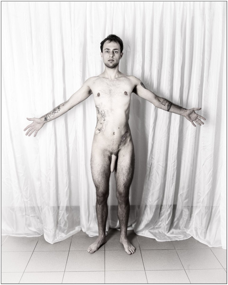LeviJacobvanDam's tweet photo. Unpublished 
“Vulnerability as form”

📸 Helene van Hout

#ArtisticPhotography #model https://t.co/8EVnLeGRck
