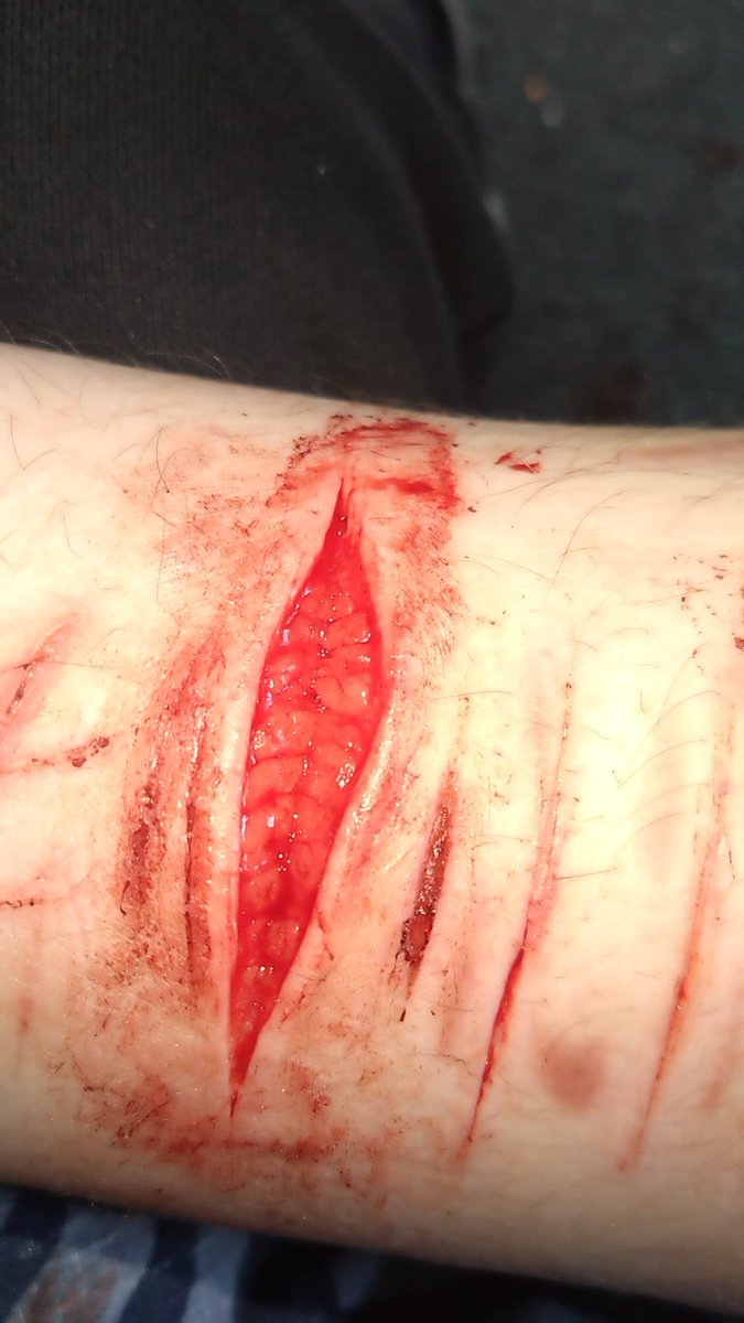 lui shtwt (@lui0497) on Twitter photo 