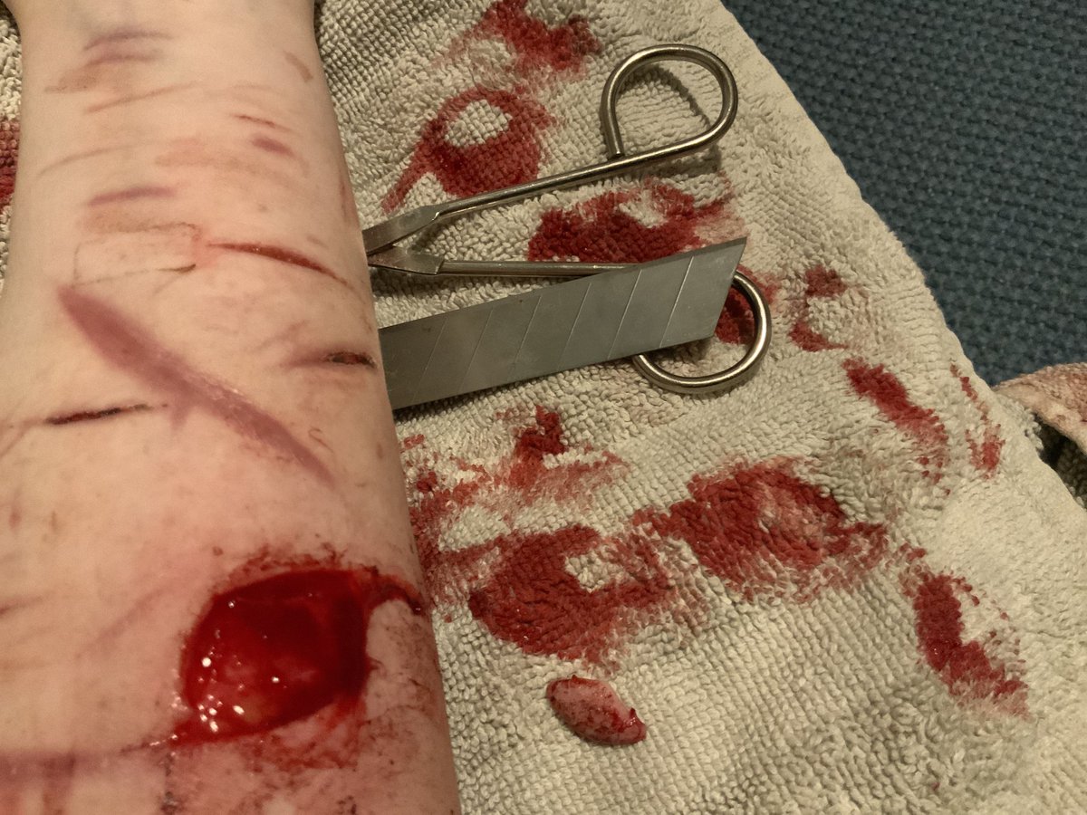 lui shtwt (@lui0497) on Twitter photo 