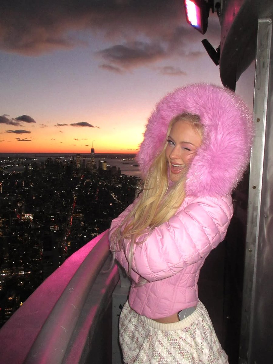 decoice_sweets♡ Tropical Paradise Meets Freeze Dried Gummy Bears; Maui Munchers