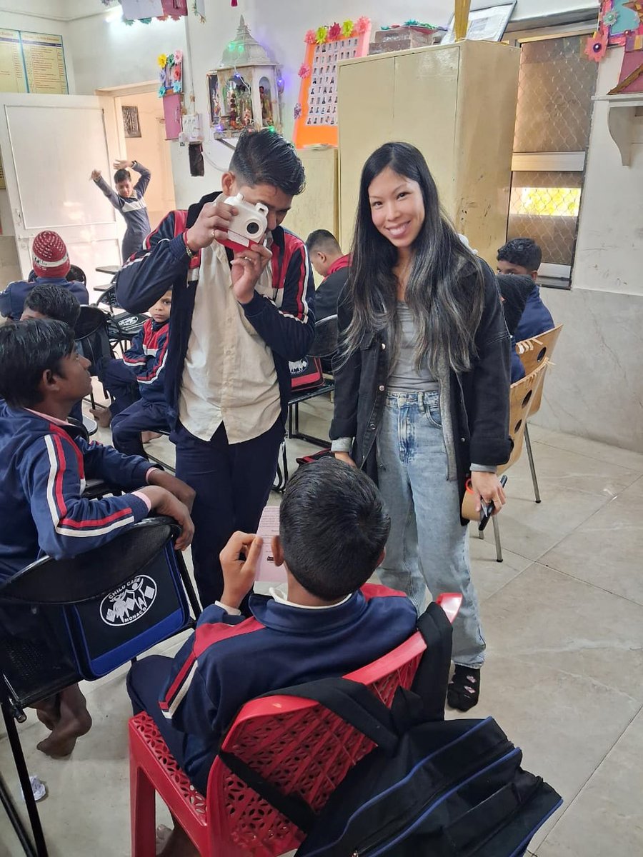 Some joys that you can't explain: bringing the art of poetry camera to children in Jaipur who are in school for the first time and have zero idea what AI is.

so much gratitude to <a href="/kelin_online/">kelin</a> <a href="/Flomerboy/">Ryan Mather</a> <a href="/wormyrocks/">evan kahn</a> for making this happen.