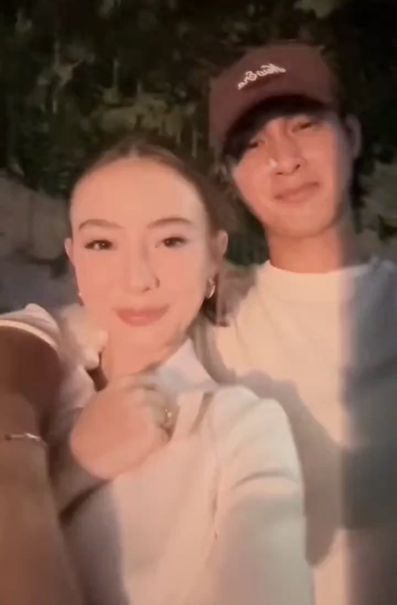 AltIndayBadiday's tweet image. #JMFyang Bakit magkasama kayong sinalubong ang Bagong Taon…
Mag-jowa??? 😭😭😭

JMFyang para sa 2026!!!