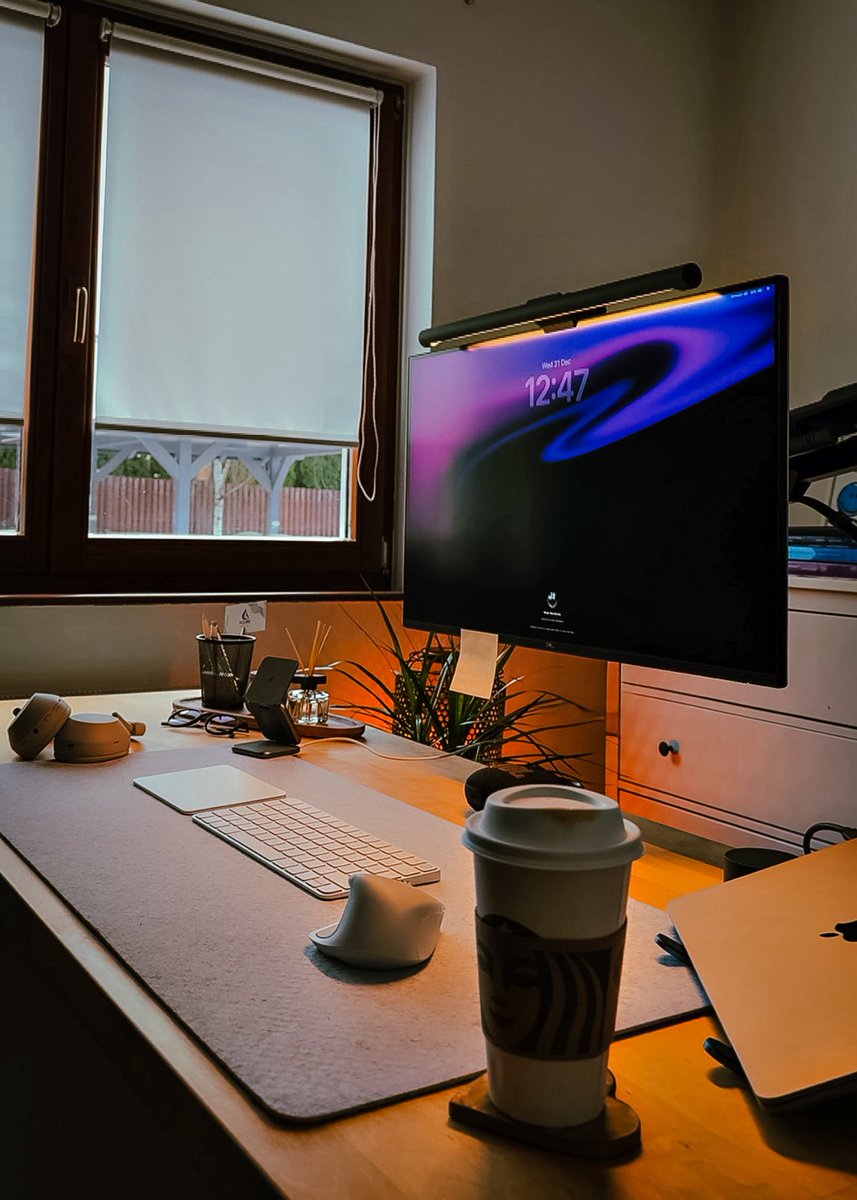 NoCodeVictor's tweet photo. My home studio, one year apart. 2025 vs 2026 https://t.co/iZ9XIr27j8