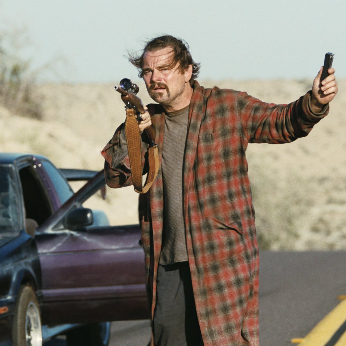 Geride kalan 2025'in en iyi filmleri belli oldu:

25. F1
24. The Smashing Machine
23. Father Mother Sister Brother 
22. The Secret Agent
21. Frankenstein
20. Weapons
19. The Phoenician Scheme
18. Caught by the Tides
17. Best Wishes for All
16. On Becoming a Guinea Fowl
15.