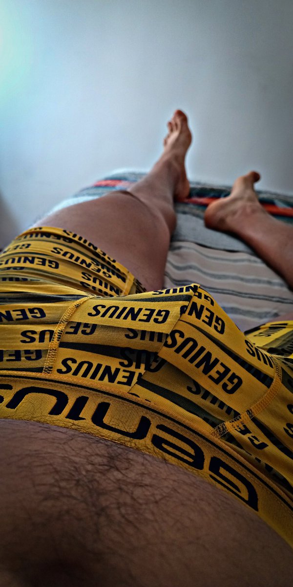 Mis mejores deseos para ustedes Muchachitos del señor en este nuevo año que empieza! 🫰☘️😊
Amarillo patito 😂