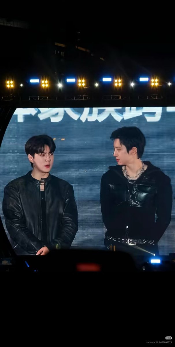xunq1e's tweet photo. Sechan visual 😳
#EXOSCisBACK
#EXO_SC #SEHUN #세훈 #chanyeol https://t.co/awcZqvcDsS