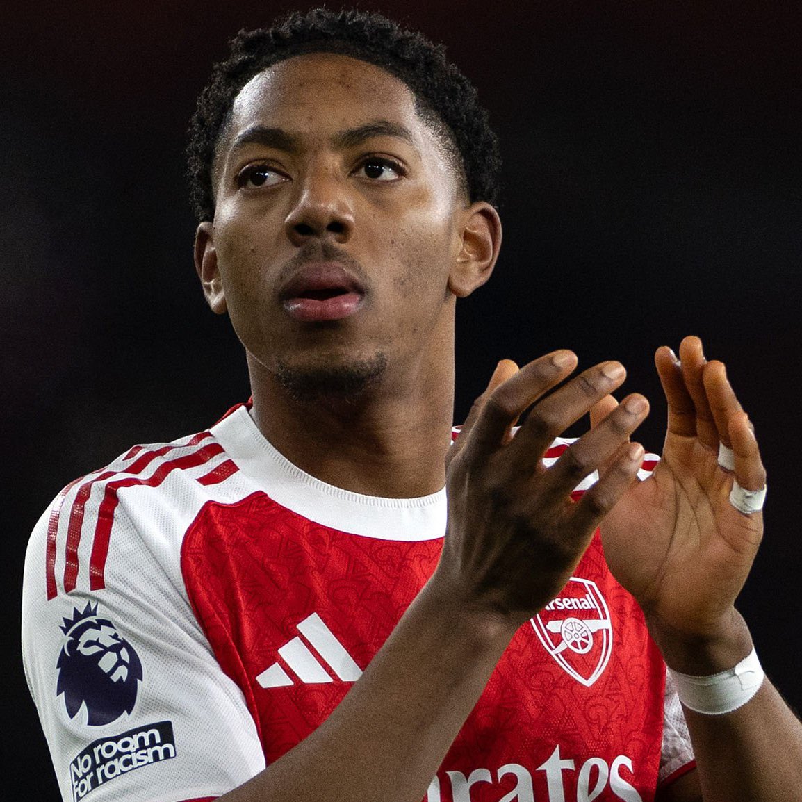 DailyAFC's tweet image. 🚨 Myles Lewis-Skelly is desperate to make England’s World Cup squad next summer, and Thomas Tuchel has made it clear that the full back needs regular minutes to have a shot. However, the defender is not unhappy at the club and a loan move is ‘very unlikely’. ❌🦁 [@IsaanKhan_]