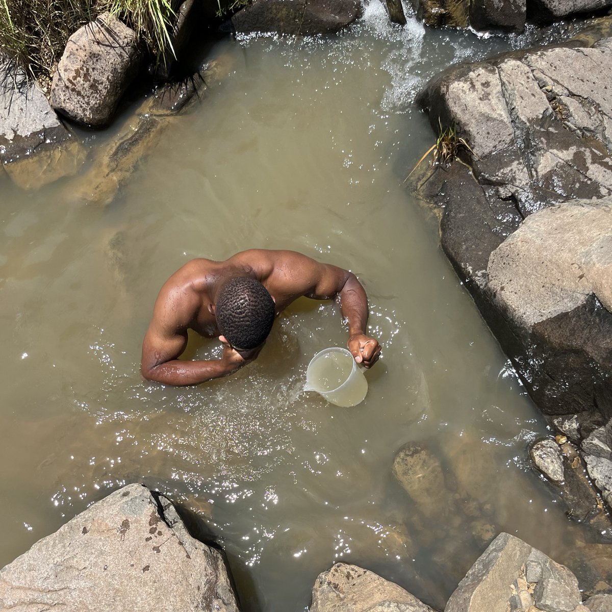 SabzerAzoh's tweet photo. When your body meets the stream, the water borrows what no longer belongs to you and continues its journey, dissolving it back into the earth. A stream is water in motion, and motion is life. Spiritually, movement prevents the stagnation of thoughts, emotions, and unseen burdens. https://t.co/euNy8WiD0Z