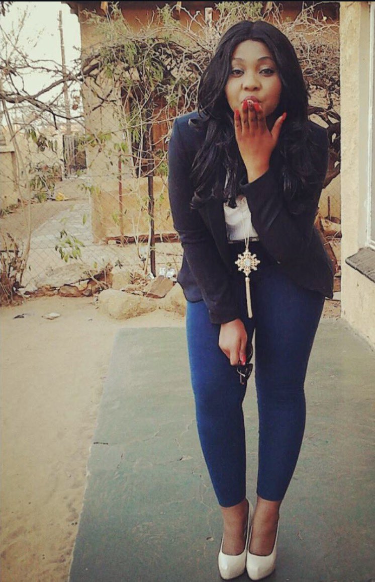 B0ngiii's tweet image. Me at 22 vs me 33

🤍🫰🏽