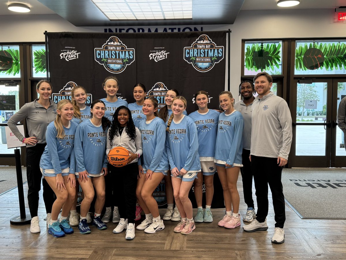 CoachJessicaSG's tweet image. Thank You to @ENGSports_ for hosting the Tampa Bay Christmas Invitational! Our @pvhsgirlsbball went 2-1, earning 3rd place in Caladesi Bracket…we are now 12-3 for the season! Saw good competition &amp;amp; made great memories!! GO SHARKS 🦈💪🏼🏀